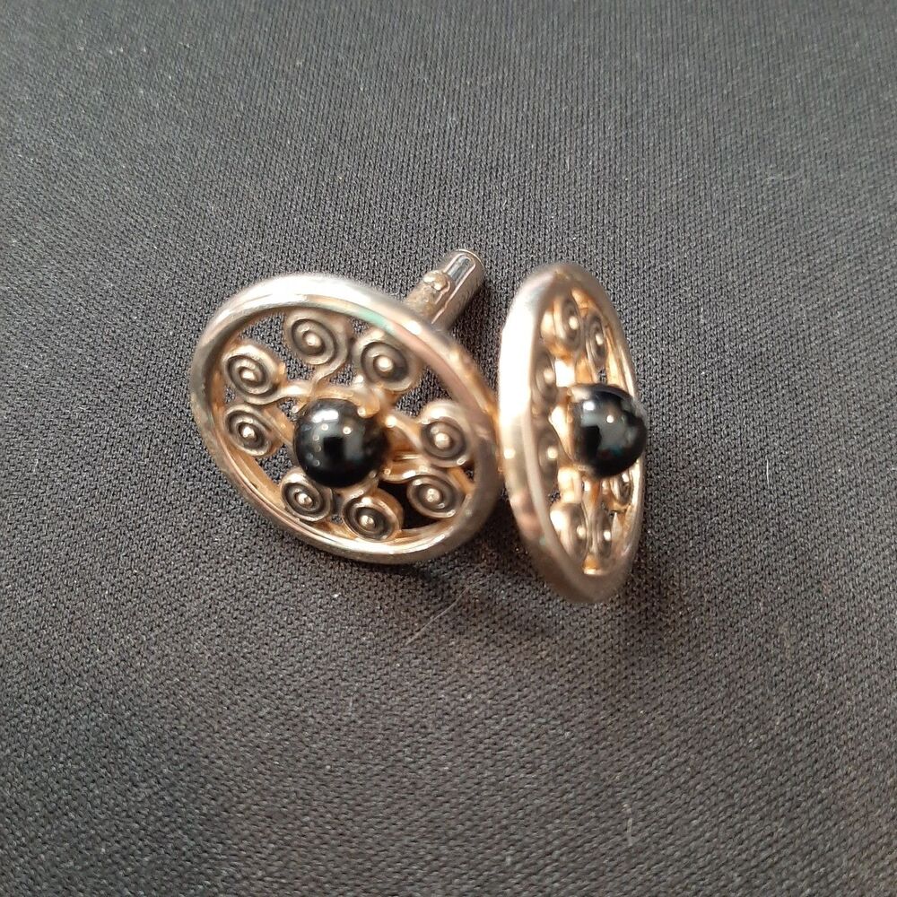 Black Onyx Wheel Spiral Gold Tone Cufflinks Cabochon Wreath Swank Vintage